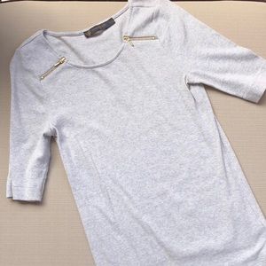 Outback red dress tee